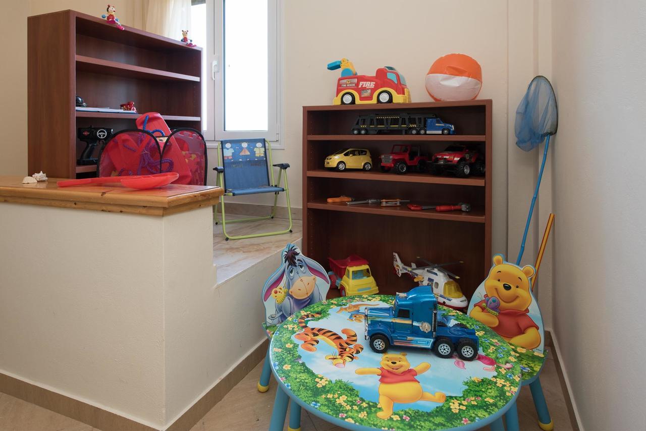 Pensjonat Gogles House Agioi Deka  Zewnętrze zdjęcie
